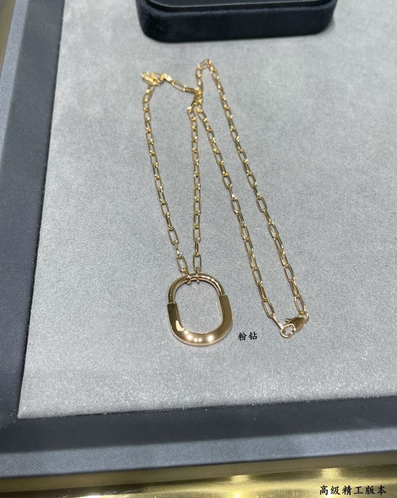 T*f*ny necklaces